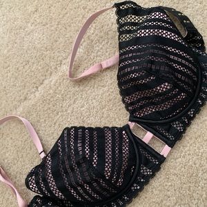 Victoria’s Secret bra